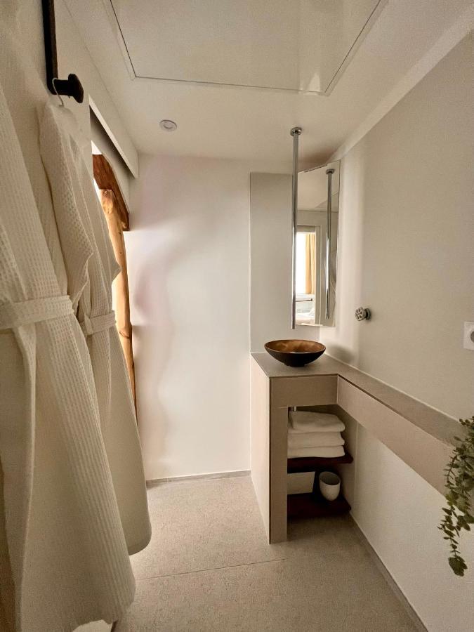 Tamarin & Capucin Suite Balneo Aubagne Eksteriør bilde