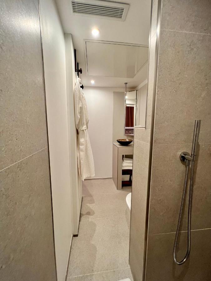 Tamarin & Capucin Suite Balneo Aubagne Eksteriør bilde